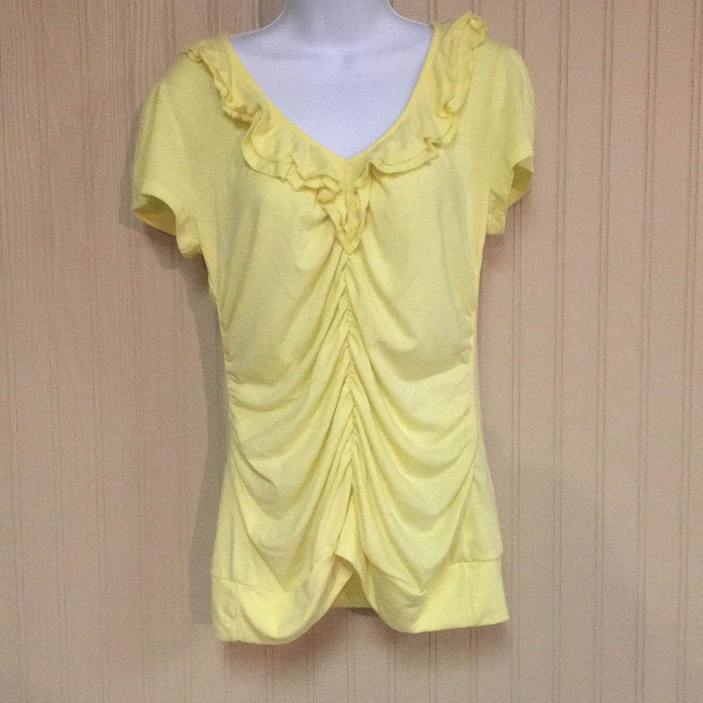 Maurice’s v-neck shirt